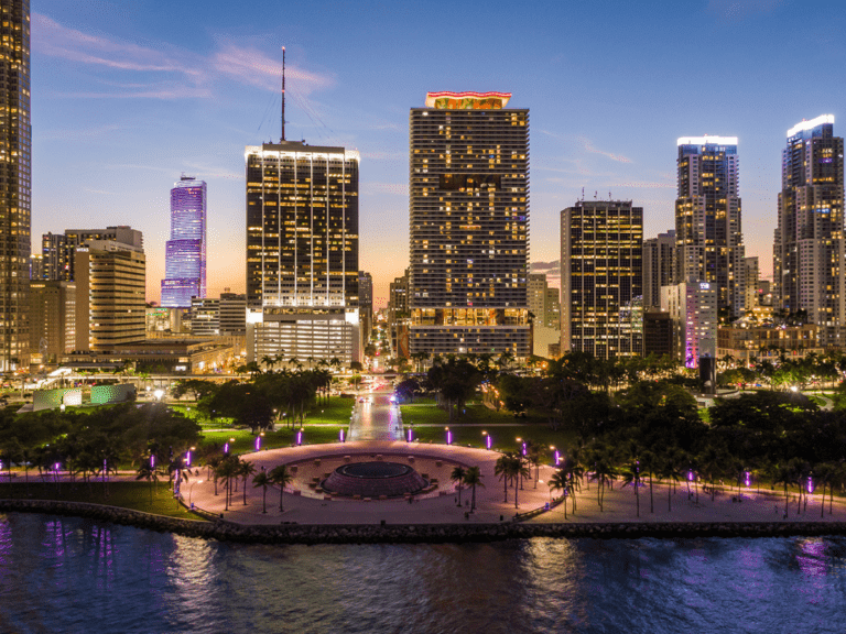 <b>Bayfront Park</b><br>Downtown Miami, FL