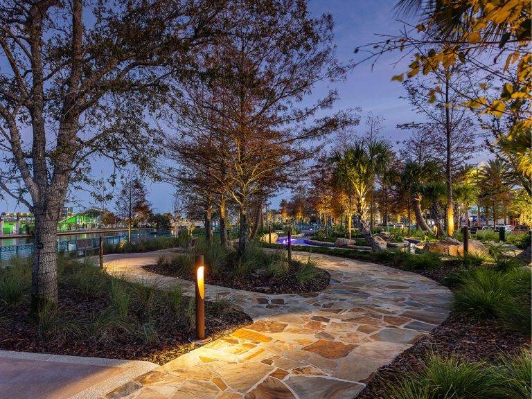 Flindt Luminaires Illuminates Daytona Riverwalk Park