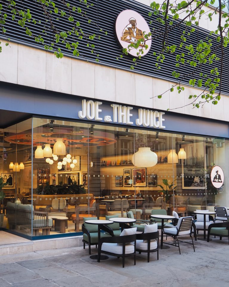 <b>Joe & The Juice</b><br>Manchester, UK