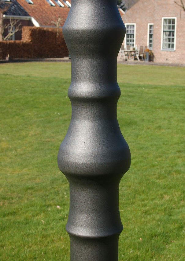 <b>Custom Steel Pole</b><br>NEO Poles