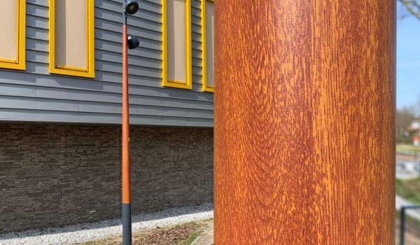 <b> Wood Look Steel Poles</b><br>Custom NEO Poles